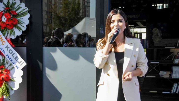 Türkiye’nin Uğur’undan yeni nesil kütüphane