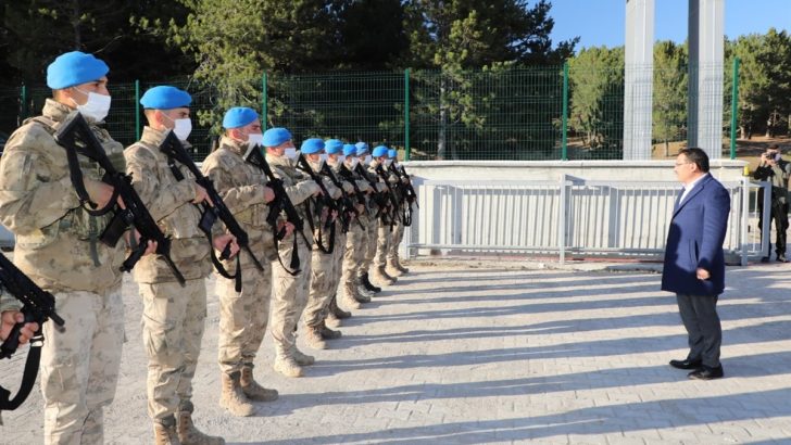 Vali Çiçek: “Asayişi tahsis etmek için polis ve jandarma gece gündüz çalışıyor”