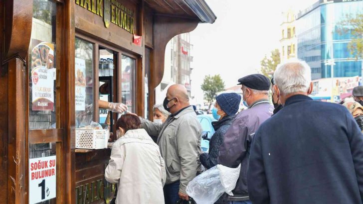 Ankara’ya nostaljik ahşap büfe