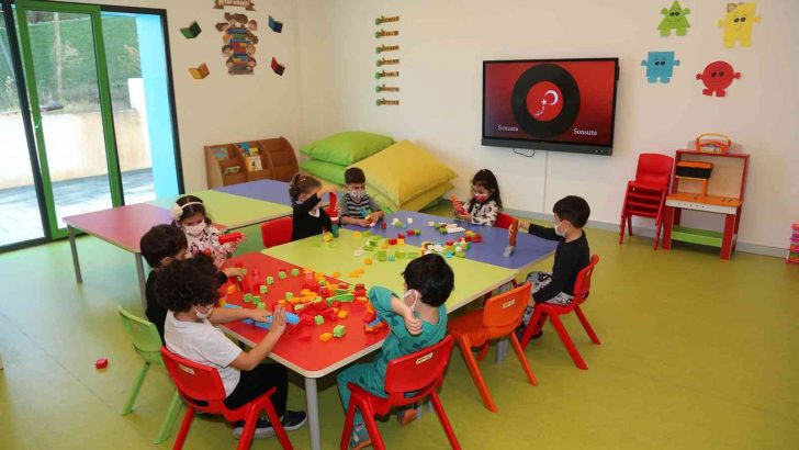 Ataşehir’de miniklerin ikinci evi olan ‘Bahri Behçet Yıldız Gündüz Bakımevi’ açıldı