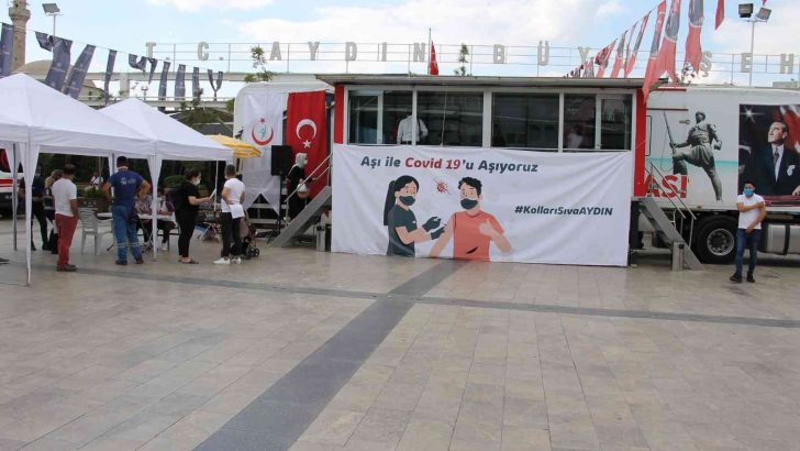 Aydın’da aşı noktaları aralıksız hizmet veriyor