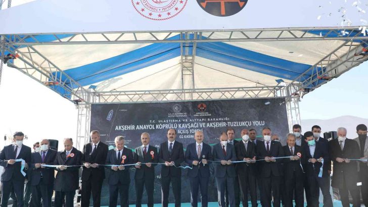 Bakan Karaismailoğlu: “2003 öncesi 6 bin 101 kilometre olan bölünmüş yol ağını 28 bin 402 kilometreye çıkardık”