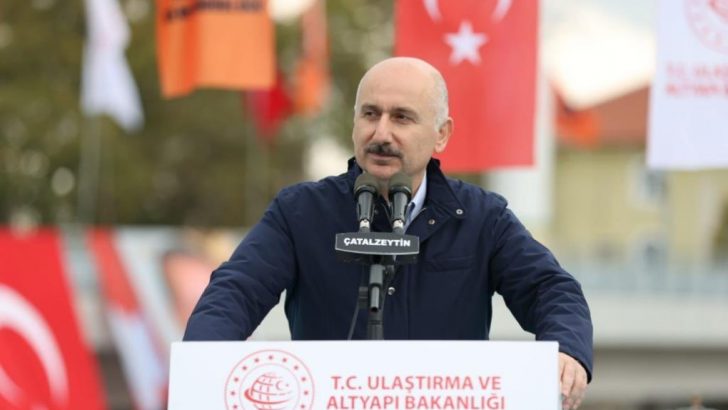 Bakan Karaismailoğlu: “80 günde tamamlanan Ayancık Terminal Köprüsü yarın açılıyor”