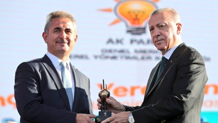 Cumhurbaşkanı Erdoğan’dan Başkan Köse’ye bir ödül daha