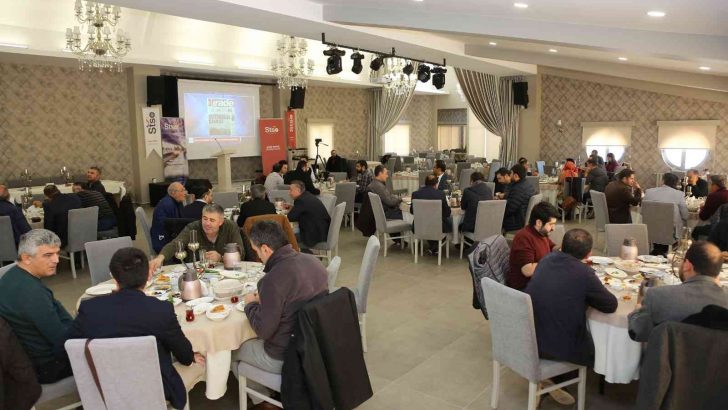 Eken “24 saat telefonun ucundayım”