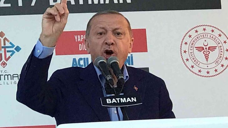 Erdoğan: “Türkiye düşmanlarının ülkemizdeki piyonları PKK, FETÖ’cülere posta koydukça daha da kuduruyorlar”