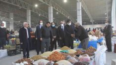 Erzincan’da, kış öncesi kapalı halk pazarı hizmete girdi