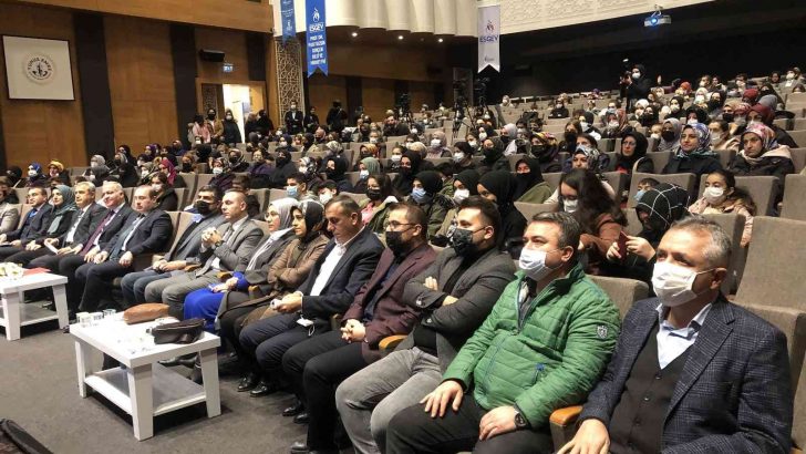 Esenler Belediyesi, ’Çocukların Hakları Var’ paneli düzenlendi