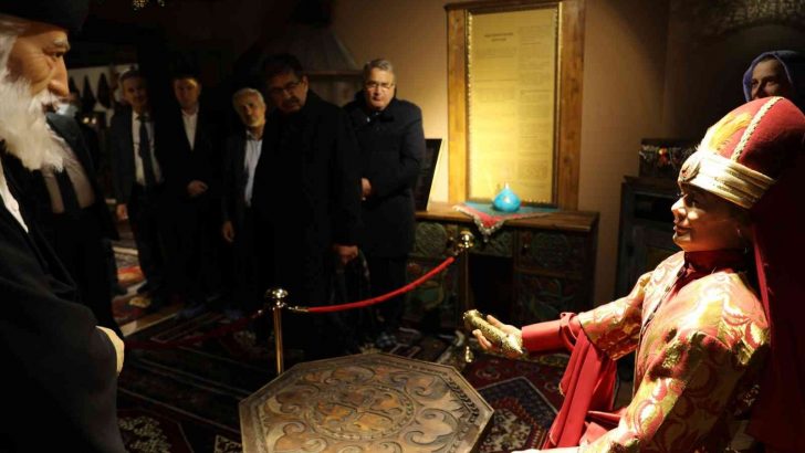 Hayati İnanç, ’Osmanlı Müzesi’ne hayran kaldı