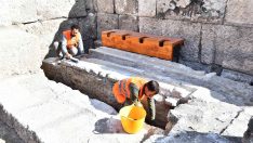 İzmir’de heyecanlandıran buluntu: Antik tiyatro kulisinde ilk antik tuvalet
