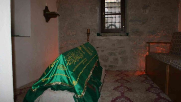 Karahisar’ı susuzluktan kurtaran ’Kadınanalar’ kadınlar tarafından yad edildi