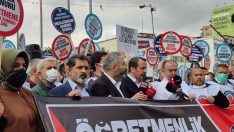 Memur-Sen Genel Başkanı Yalçın: “Öğretmenlerimiz için en büyük müjde, Öğretmenlik Meslek Kanunu’nun TBMM gündemine getirilmesidir”