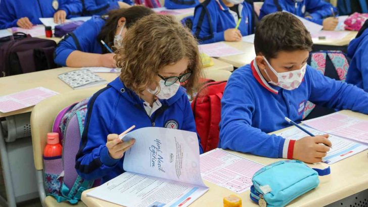 Meram’da “MEGA” sınavlar start aldı