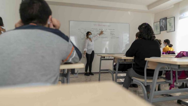 Mersin Büyükşehir Belediyesi kurs merkezleri açmaya devam ediyor