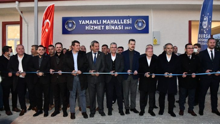 Mustafakemalpaşa’da çifte açılış