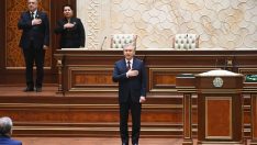 Özbekistan Cumhurbaşkanı Mirziyoyev ikinci dönemi için yemin etti