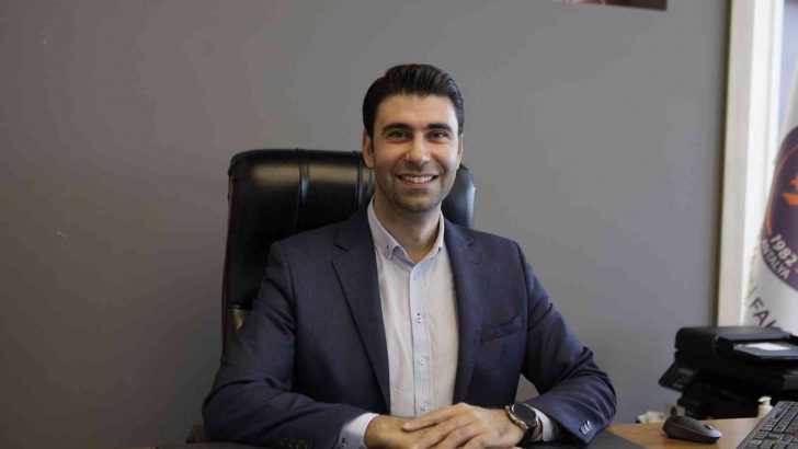 Prof. Dr. Kuştarcı: “Diş hastalıkları başta kalp kapakçığı olmak üzere pek çok organı etkiliyor”