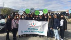 Sağlıkçılar “Tableti, Telefonu Bırak Doğaya Can Kat” sloganıyla fidan dikti