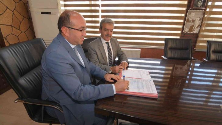 Sandıklı Belediyesi ile Tapu Müdürlüğü arasında protokol imzalandı