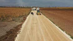 Suruç kırsalı kış öncesi sathi asfaltla buluşuyor