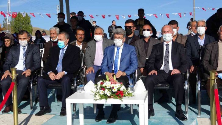 Tuşba Belediyesinden toplu açılış töreni