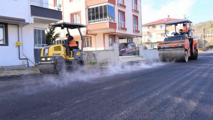 Altınordu’da alt ve üstyapı çalışmaları sürüyor