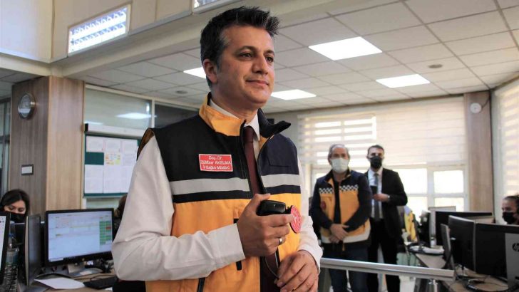 Ankara İl Sağlık Müdürü Akelma: “Ankara’da ortalama vakaya ulaşma süremiz 6 buçuk dakika”