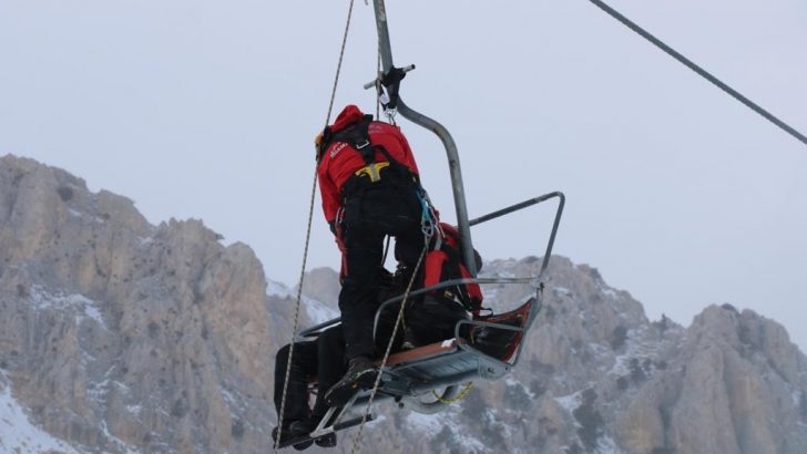 Antalya JAK Saklıkent Kayak Merkezi’nde göreve hazır