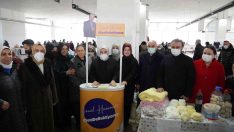 Bu pazarda kadınlar ürettiklerini satıyor