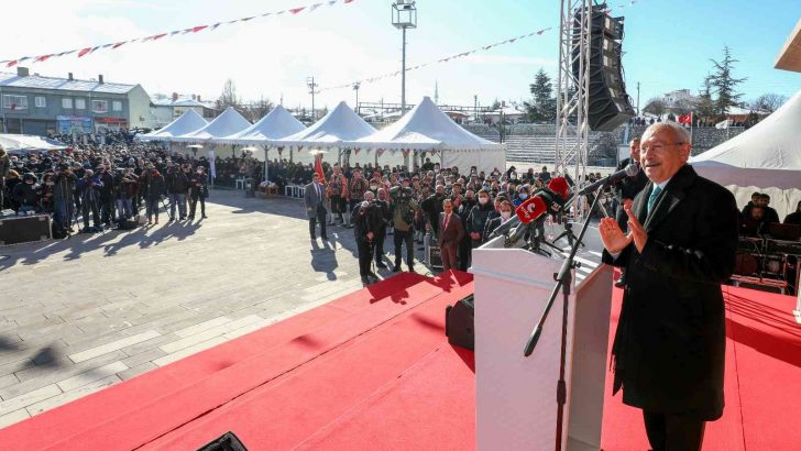 CHP Lideri Kılıçdaroğlu: “Gerçekten bayrağımız ve vatanımız birse ve kırmızı çizgimizse 84 milyon insan kucaklaşmak zorundayız”