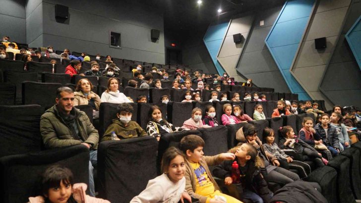 Diyarbakır’da 1 yılda 8 bin 640 öğrenci sinema keyfi yaşadı