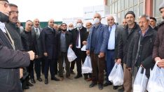 Elazığ’da arı yetiştiricilerin destek verildi