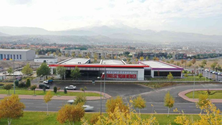 En kapsamlı ’Engelsiz Yaşam Merkezi’ hizmete başlıyor