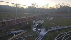 Köyceğiz’de okul bahçesine sera