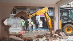 Mehmet Ali Paşa’da anlaşma sağlanan 3 binanın yıkımı gerçekleştirildi
