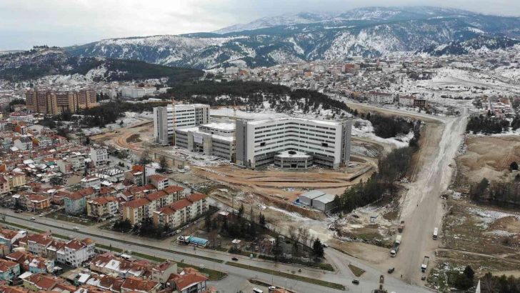 (ÖZEL) Kütahya Şehir Hastanesi betonarme işi tamamlandı