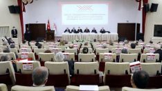 Rektör Çomaklı, üniversite hastaneleri çalıştayına katıldı