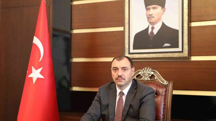 Sakarya Valisi Çetin Oktay Kaldırım’dan İHA’ya kutlama