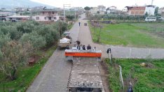 Sart Mahallesinde yollara parke taşı döşendi