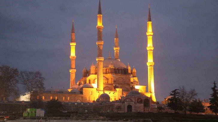 Selimiye Camii restore ediliyor