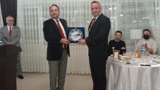 Şube müdürüne veda yemeği