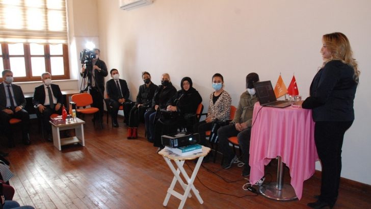 “Tarihte Kahraman Adana Kadınları” anma etkinliği