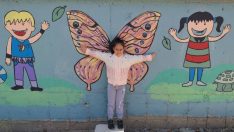 Tedavi gören çocuklar hastane duvarı boyandı