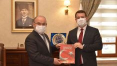 Vali Karadeniz’e anlamlı hediye