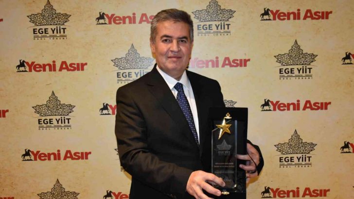 Başkan Mehmet Erol’a yatırım ödülü