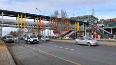 Başkent’e merdivenli ve asansörlü yeni yaya üst geçitleri