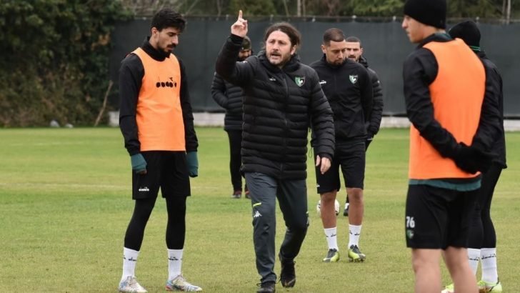 Denizlispor, Teknik Direktör Fatih Tekke ile yollarını ayırdı