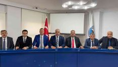 Emlakçılar Odası’nda Mehmet Sinan Canpolat güven tazeledi