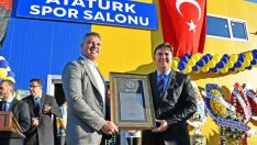 Fethiye’de yapımı tamamlanan Atatürk Spor Salonu hizmete açıldı