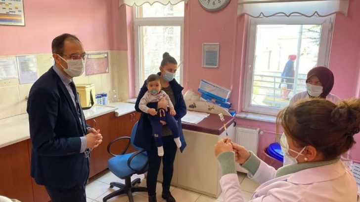 Müdür Erşan, 112 Acil Sağlık Hizmetleri İstasyonu’nda incelemelerde bulundu